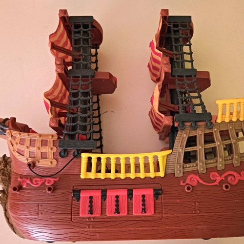 Fisher Price Ship like new