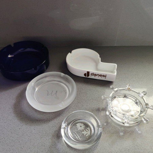 Various ashtrays new, pack of 5 pieces