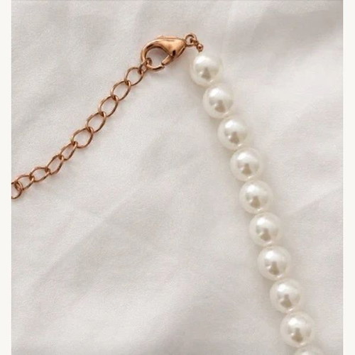 Decorative bra straps set with pearls and black rhinestones, new