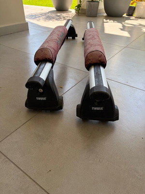 Thule roof racks used for BMW Series 1 and 3 with screw mount