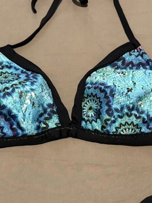 Bikini top triangle turquoise print medium like new