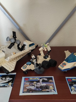 Retro Brick Enlighten space sets lego used, complete pack with instructions