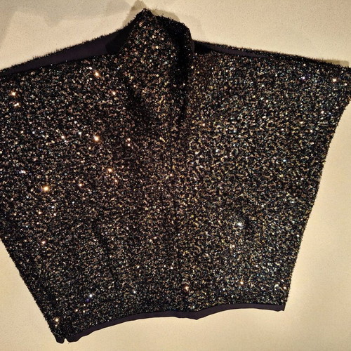 Zara shorts with sequins like new, black and gold
