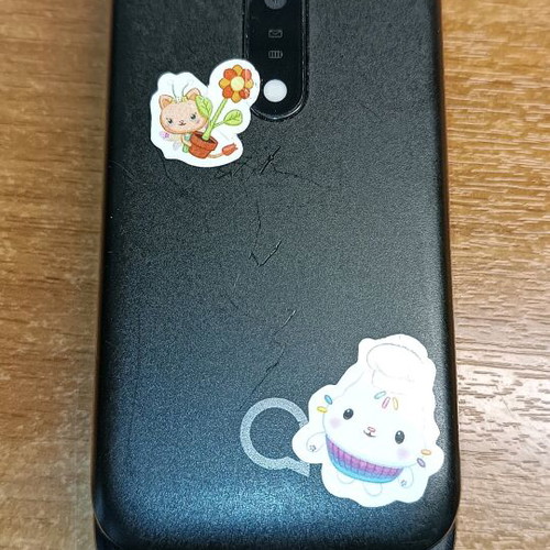 Alcatel mobile phone for parts with broken screen without battery