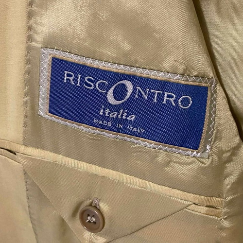 Men's jacket new Italian tailoring size 54 beige