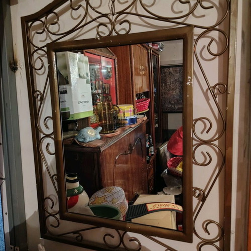 Mirrors like new, wooden and metal set