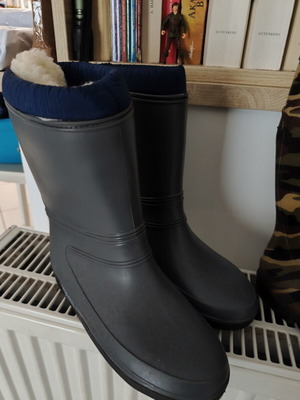 Galotses size 38 for children, used, grey