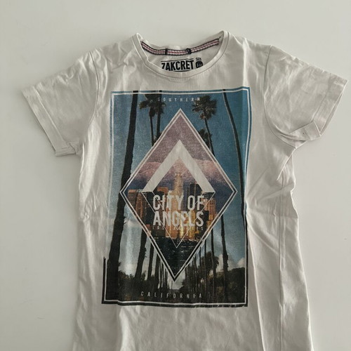 Zakcret children's white T-shirt 8-12 years with California print like new