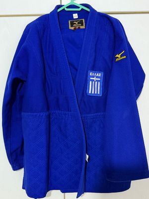 Джудоги Mizuno III IJF YUSHO синьо като ново