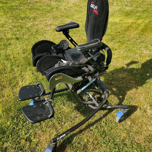Anatomical AMEA seat like new