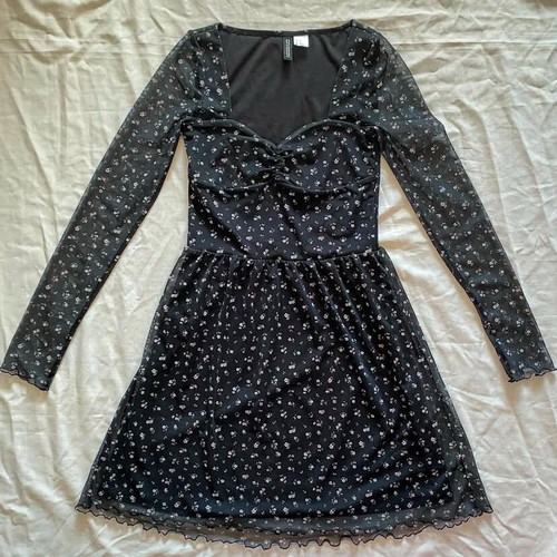 H&M Mini Floral Dress With Mesh Sleeves Like New