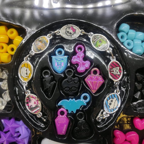 Monster High set in original condition, unused