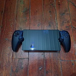 Sony Playstation Portal като нов с подарък протектор за екран
