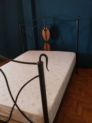 Handmade wrought iron double bed like new