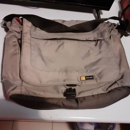 Laptop bag used, green