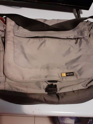 Laptop bag used, green