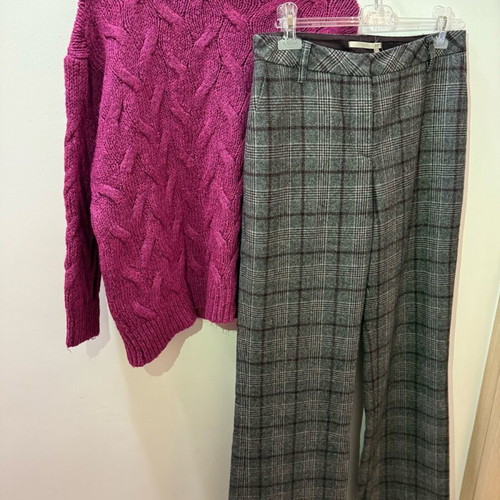 Winter Chic Set Magenta knitted sweater and wool plaid pants Zini like new