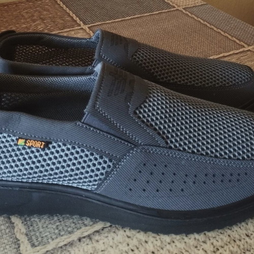 Men's breathable summer shoes size 42 like new, gray