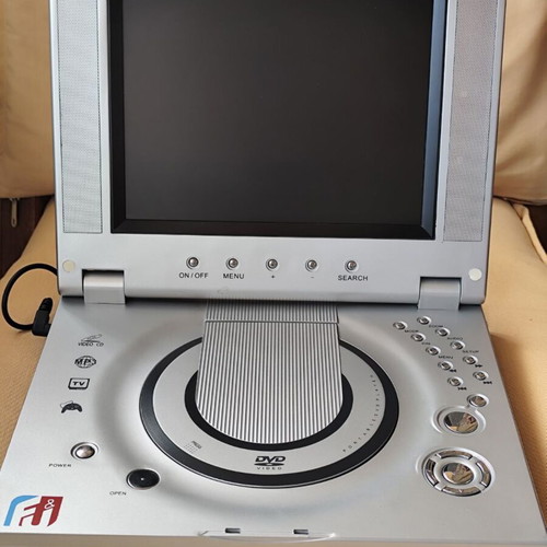 Retro Portable Player 4-in-1 F&U DVP 6051 like new for parts or repair