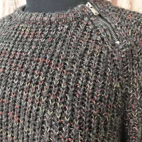 Papaya pullover L like new, multicolor