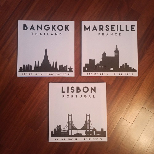 Set of 3 art prints used, size 30 x 30
