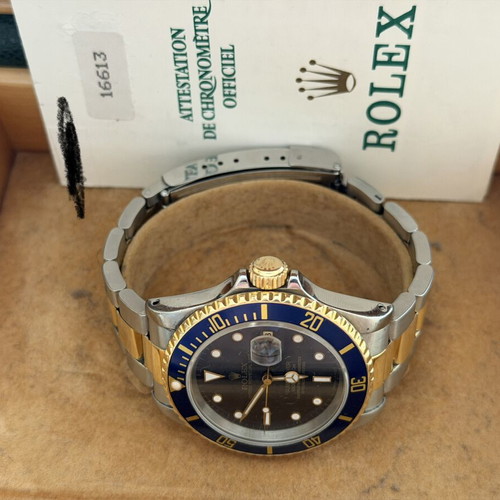 Rolex Submariner 16613 Two Tone Bluessy watch like new