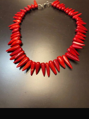 Handmade coral necklace new, red