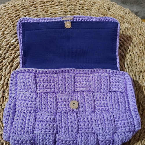 Zoel knitted handmade bag lilac used