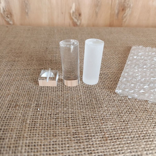 Jewelry display stands set of 3, plexiglass like new