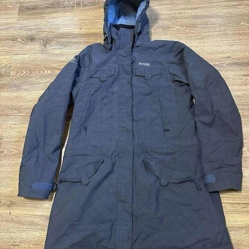 Bergans of Norway Tromso Primaloft women's parka L size like new