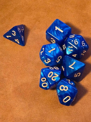 Зарове Dungeons & Dragons (D&D) нови, в много цветове