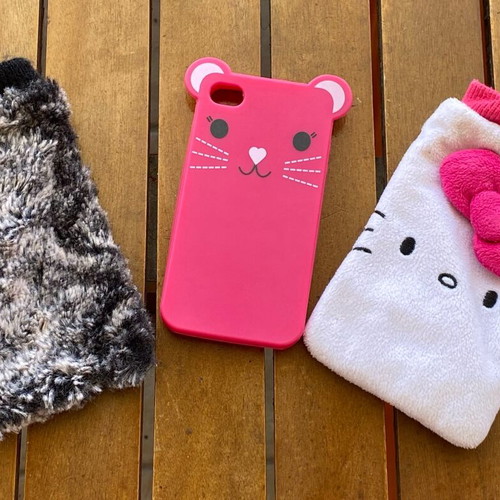 Phone cases set like new