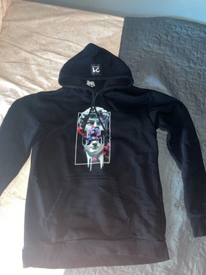 Aesthetic hoodie new, medium size, black