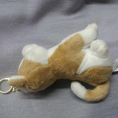 Dog Keychain new, white and beige