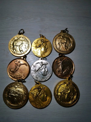 Old commemorative medals used, all together