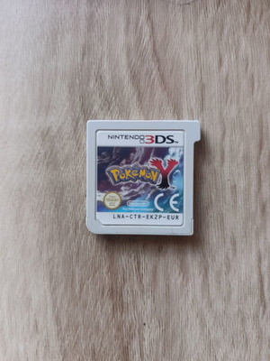 Pokémon Y κασέτα σαν καινούργιο για Nintendo 3DS