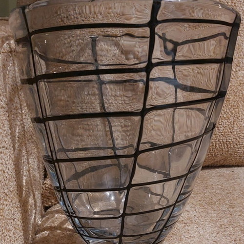 Blown glass vase with grid design like new