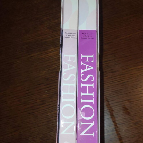 Fashion History 2-volume set in slipcase like new, English edition
