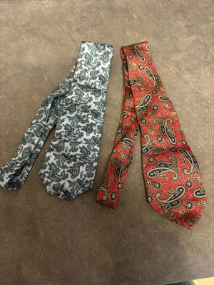 Set of 2 Daniel Valente silk ties new, 100% silk, made in Italy