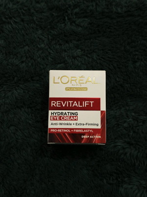 L'Oreal Paris Hydrating and Anti-Aging Eye Cream with Retinol 15ml 40+ New