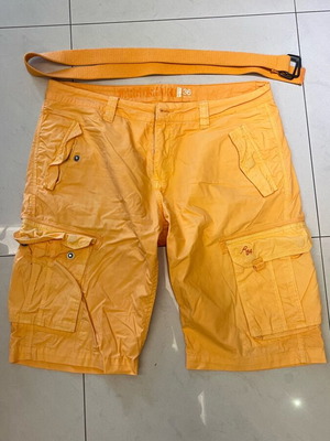 Orange Bermuda shorts size 36 like new