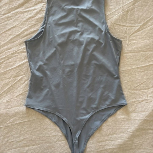 H&M Blue Bodysuit used, size L