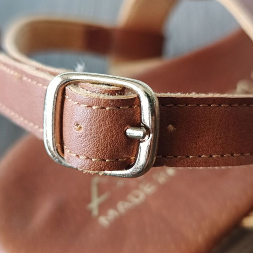 Amelia leather sandals size 39 like new, tan with gold details