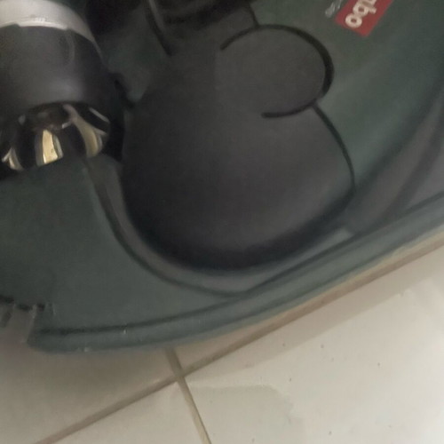 Metabo drill screwdriver and flashlight used