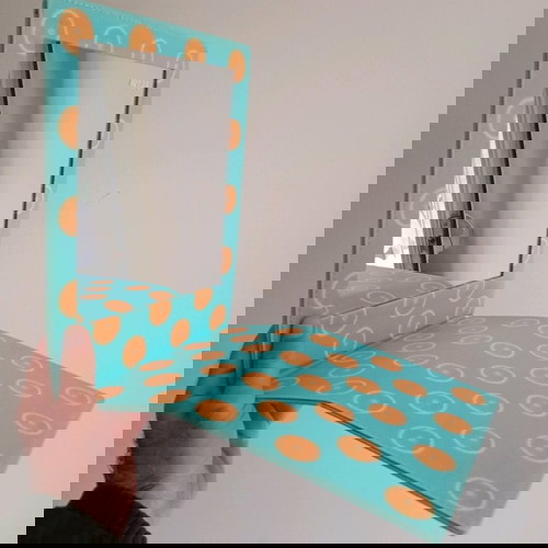 Голям ръчен огледалo Artlife употребяван