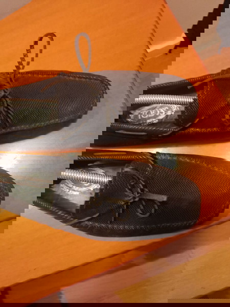 Tod's δερμάτινα ιταλικά