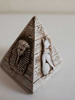 Egyptian stone pyramid decoration, 5-6 cm