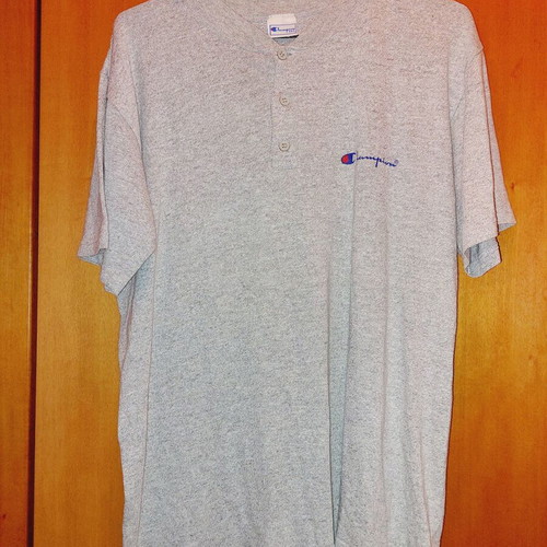 Champion T-shirt Medium like new, gray