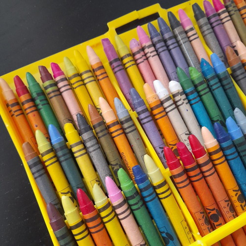 Crayon case with 72 crayons used, vintage collectible