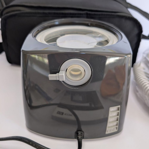 Fisher & Paykel ICON Plus Auto CPAP like new with Eson 2 mask